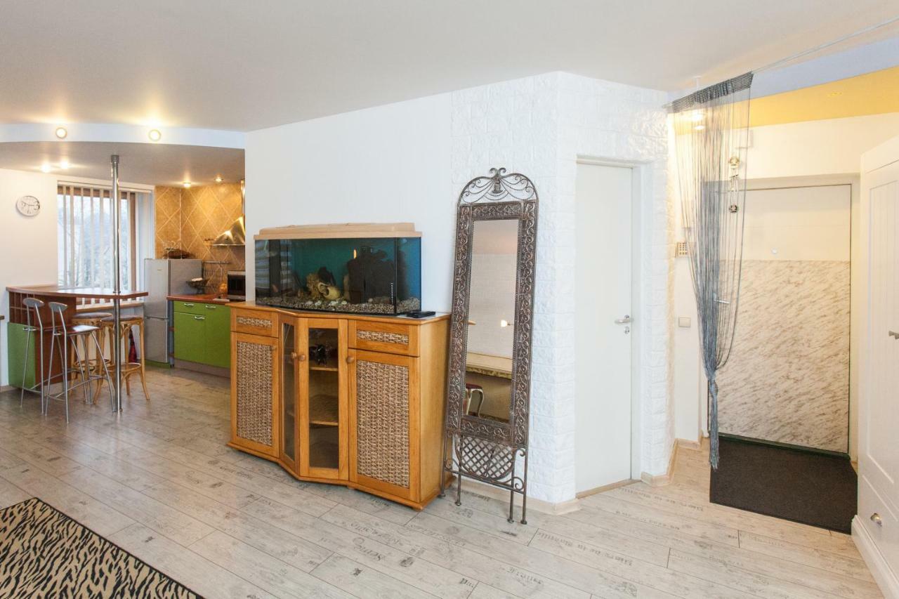 Apartment With Jacuzzi In Old Town 考纳斯 外观 照片